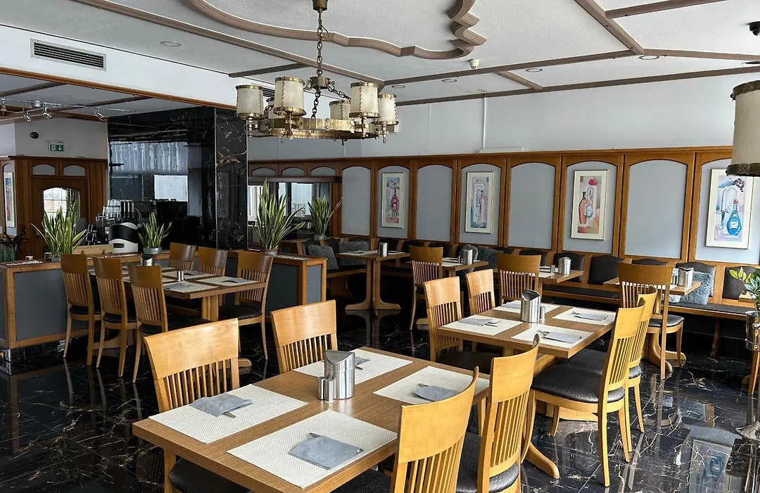 Concorde Hotel Siegen-1