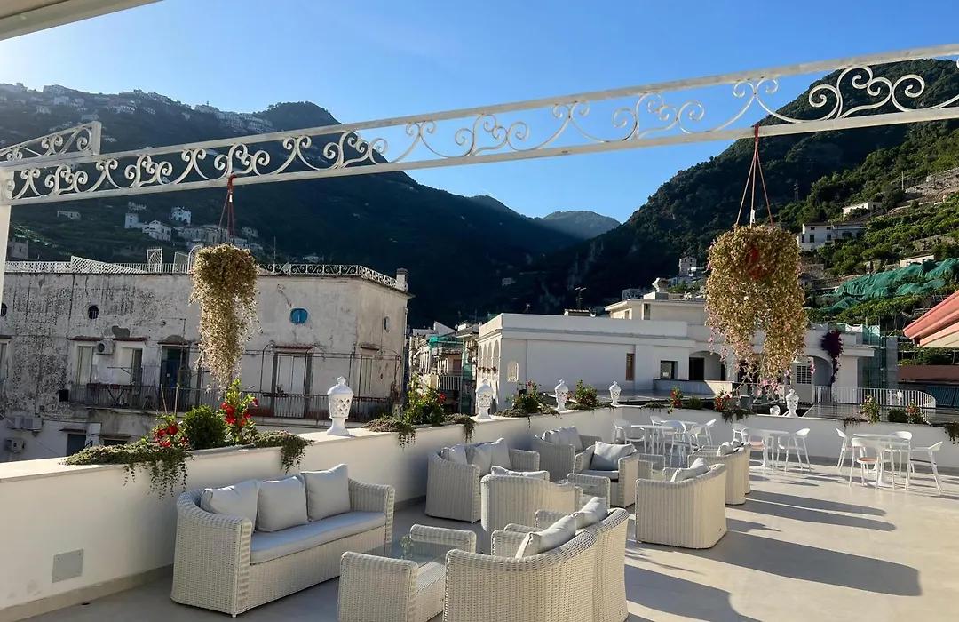 Minori Palace-1