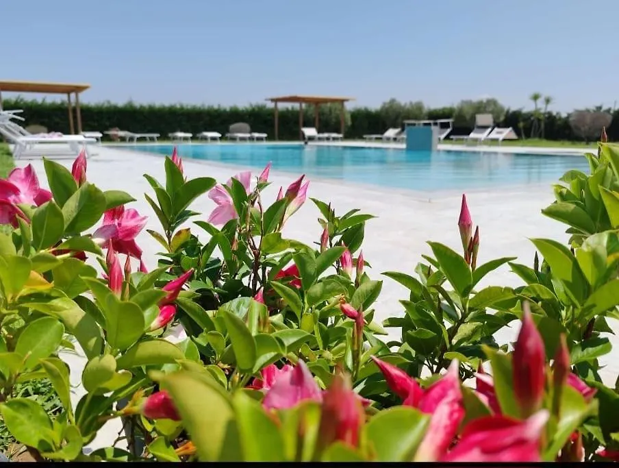 Residence La Pace - Pool & Relax-1