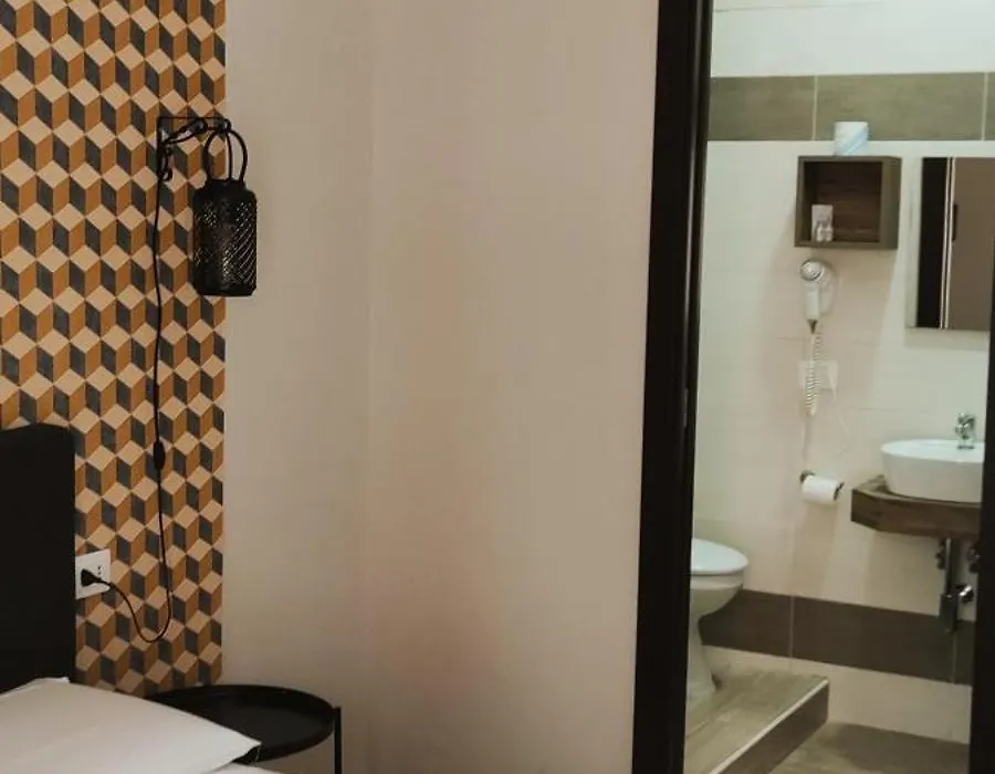 Napoli City Rooms-1