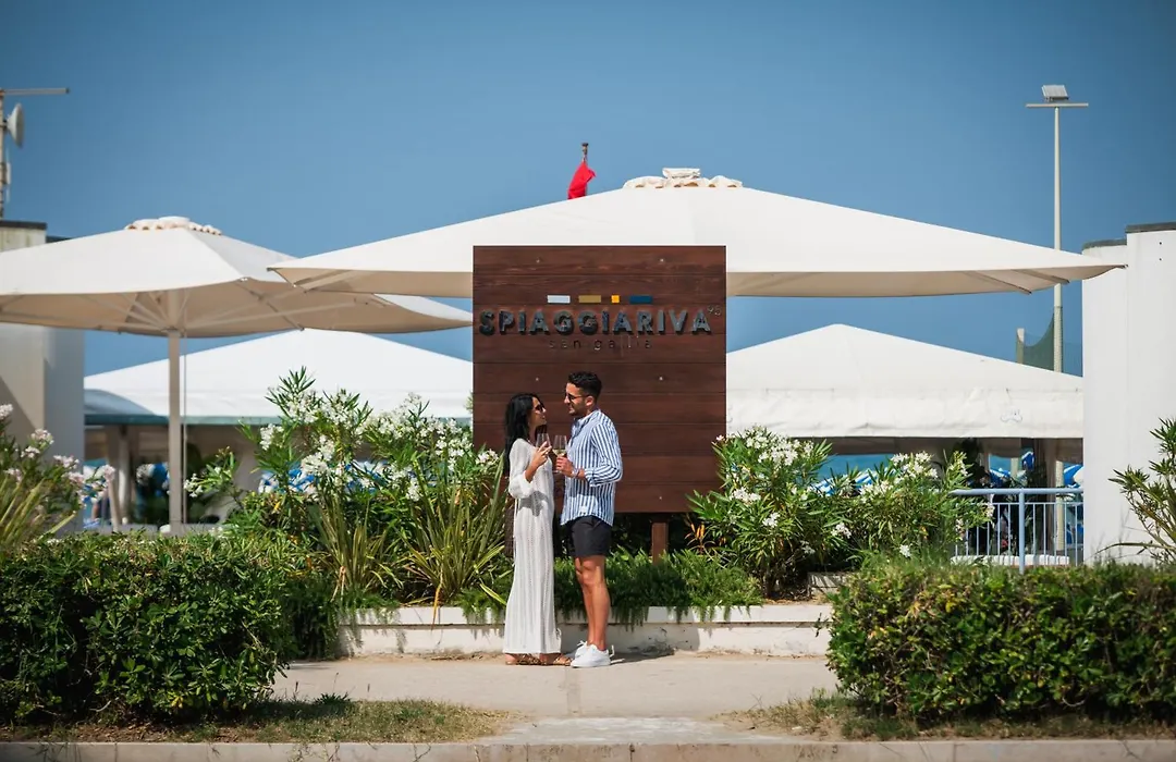 Hr Resort-1