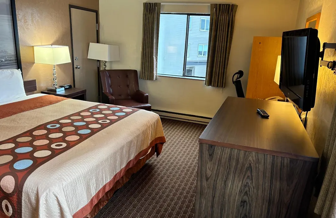 Super 8 By Wyndham Ketchikan-1