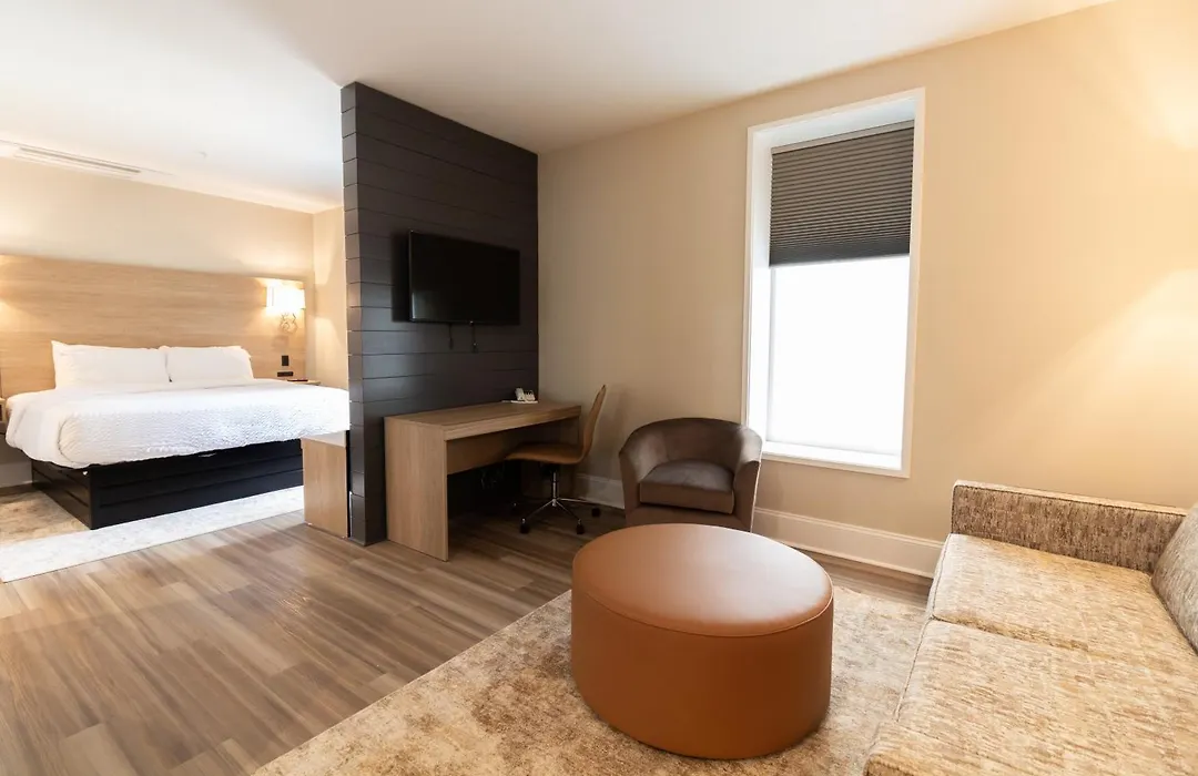 Bask Hotel At Big Rock Landing-1