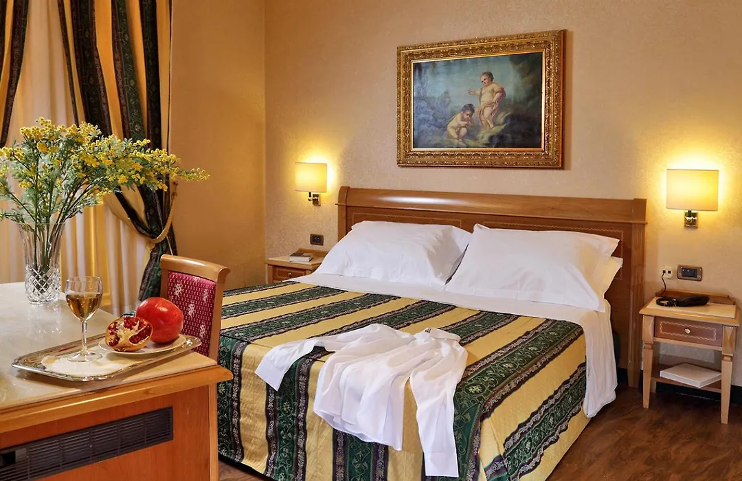 Colonna Hotel-1