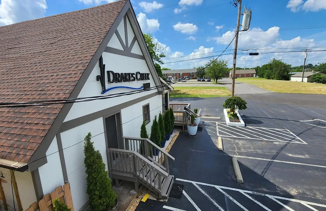 Drakes Creek Inn-1