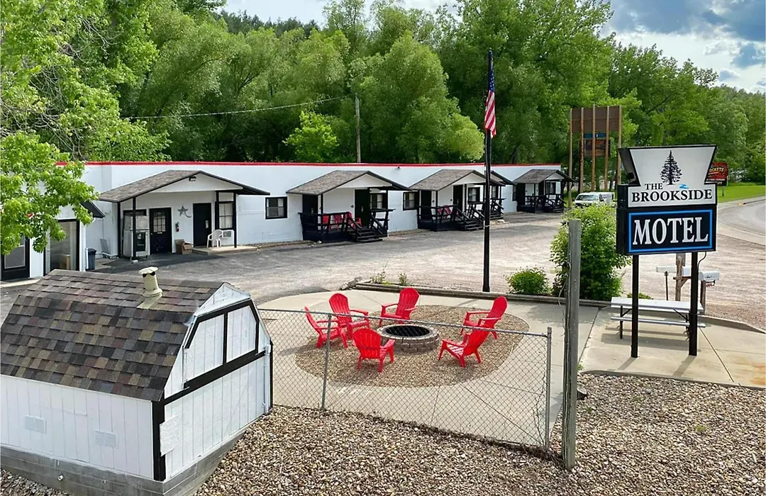 The Brookside Motel Keystone Near Mt Rushmore-1