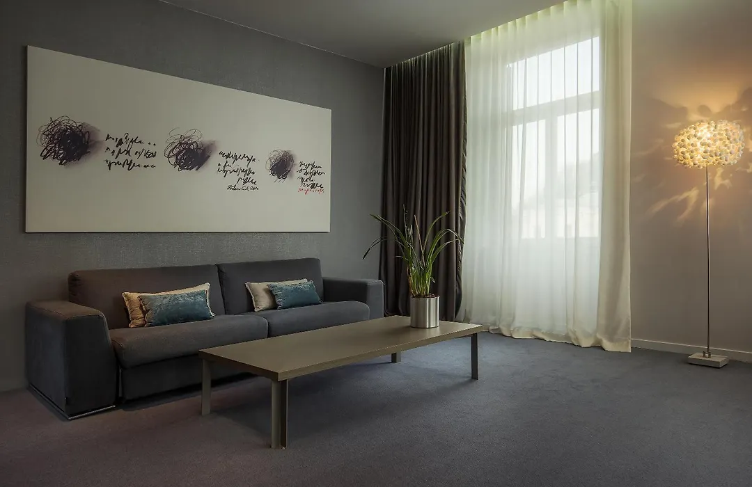 Hotel Cubo-1
