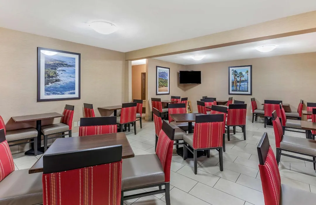 Comfort Inn Escondido San Diego North County-1
