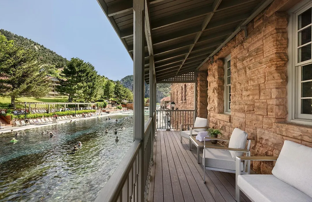 Glenwood Hot Springs Resort-1