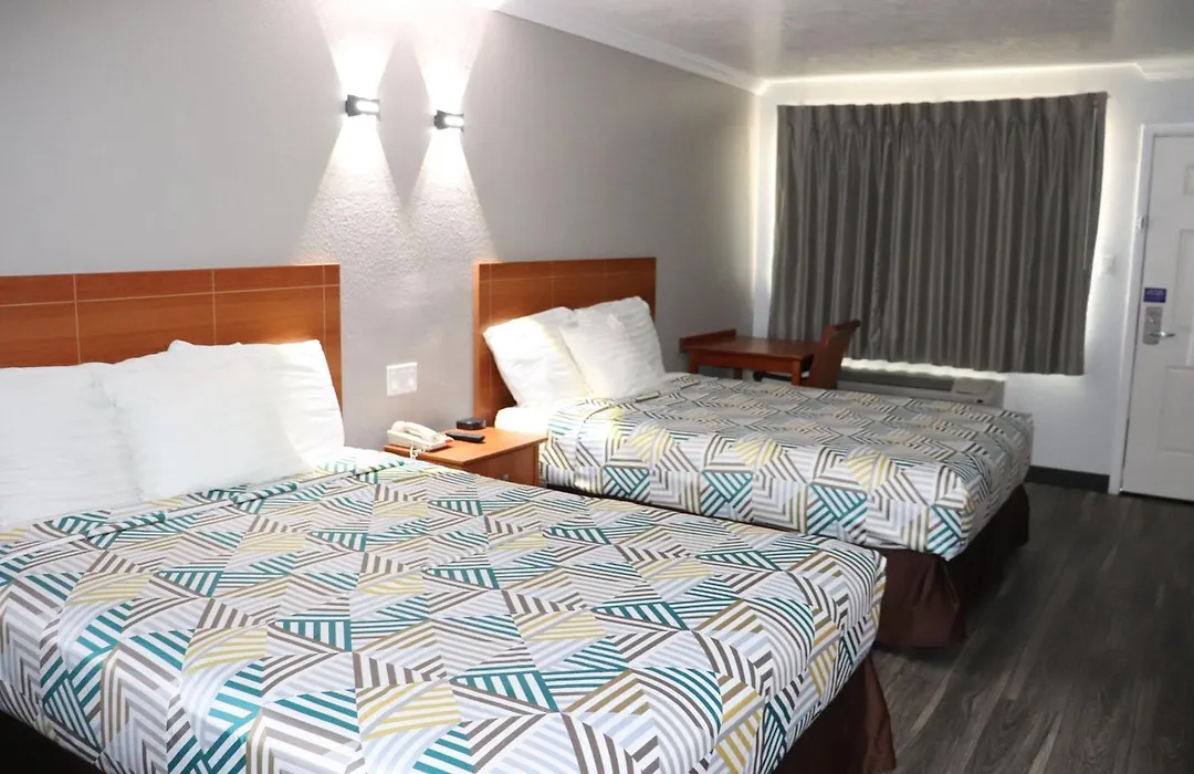 Motel 6-Alvin, Tx-1