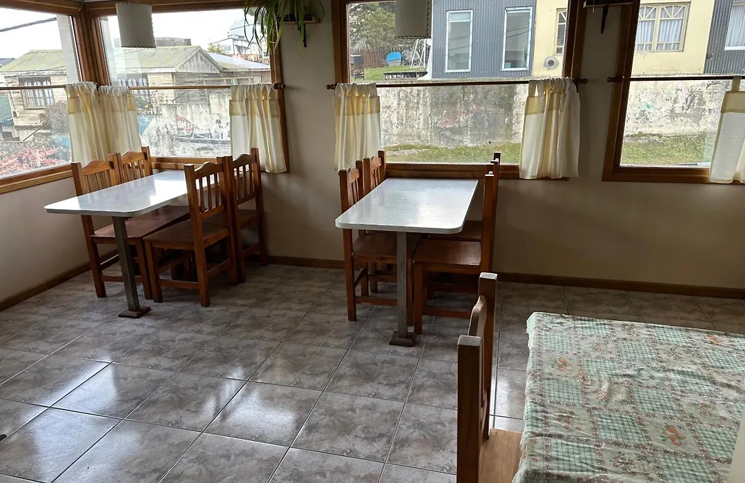 Hostal Rio Ona-1