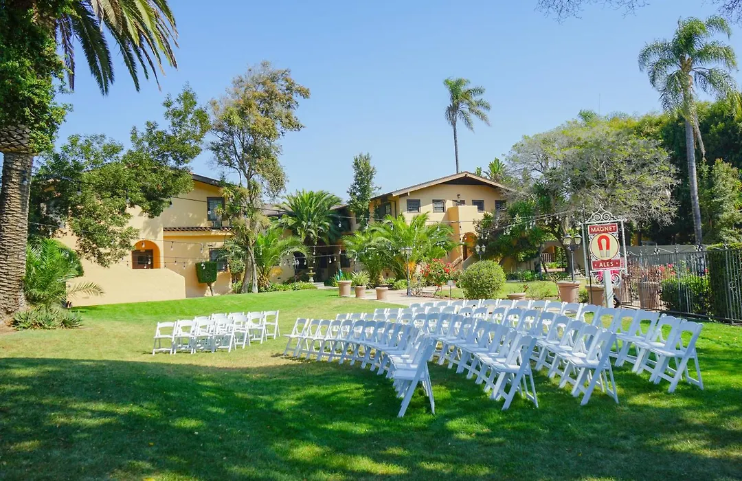 Historic Santa Maria Inn-1