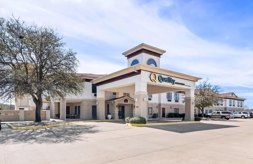 Quality Inn & Suites - Granbury-1