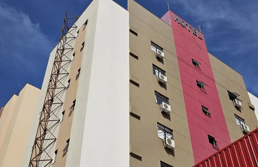Hotel Ideal-1