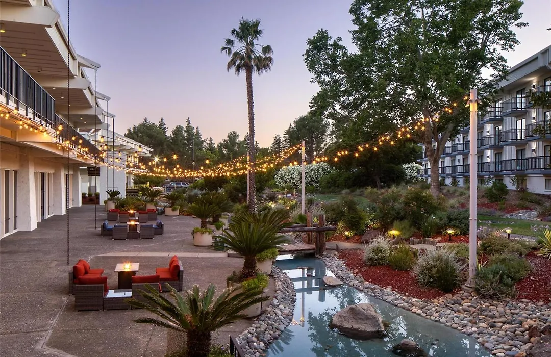 Doubletree By Hilton Sacramento-1