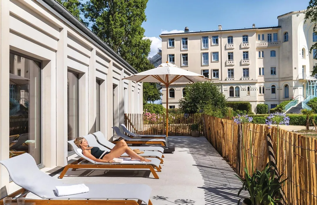 Hôtel Morgat Le Grand Hôtel De La Mer-1