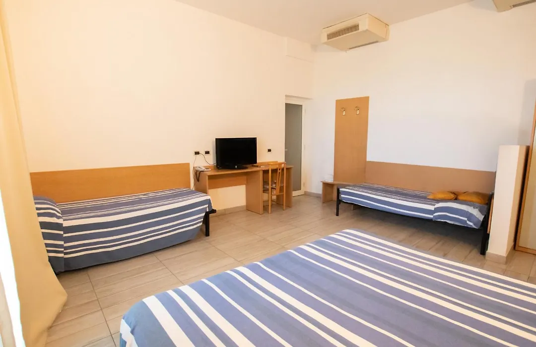 Piccolo Hotel-1