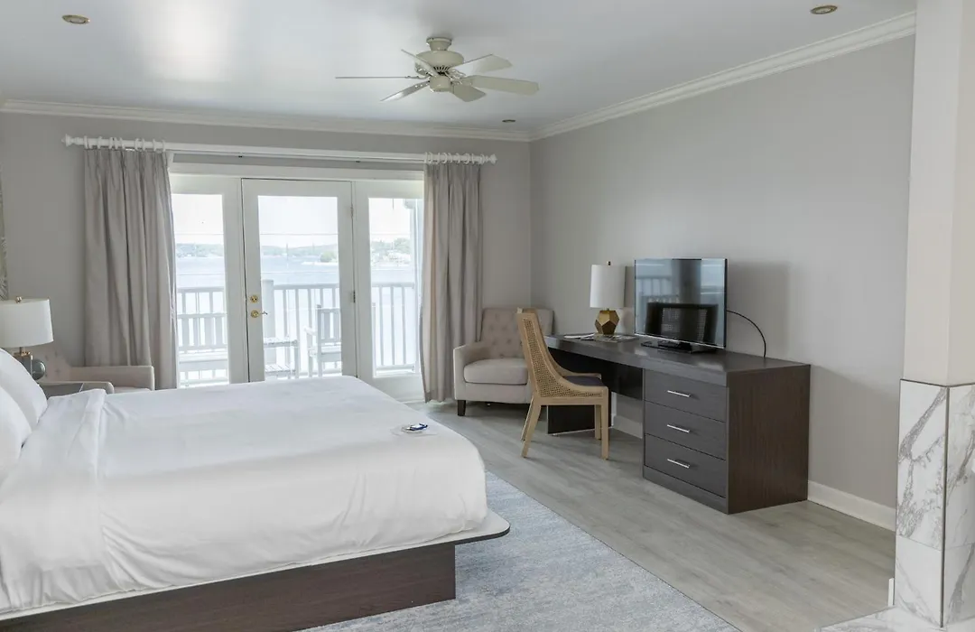 The Geneva Inn-1