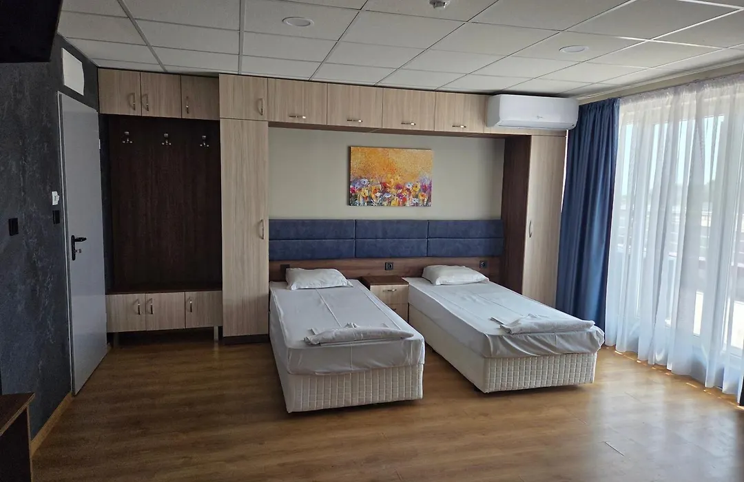 Hotel City-1