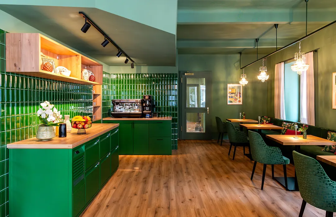 Newly Renovated Boutique Hotel Vier Jahreszeiten In The Heart Of Salzburg-1