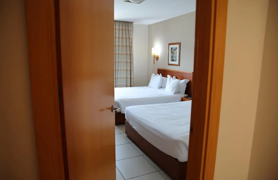 Hotel Pombeira-1