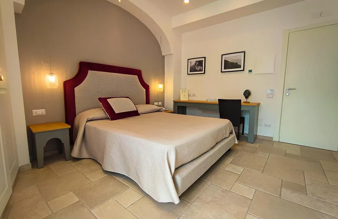 Hotel La Pergola-1