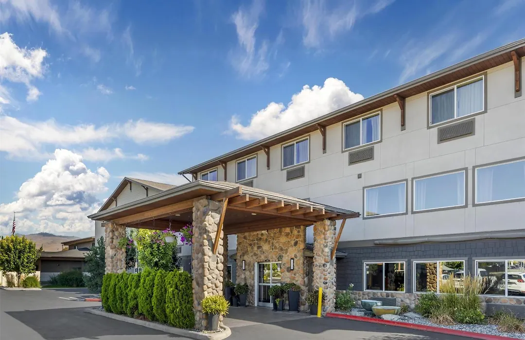 Best Western Plus Wenatchee Downtown Hotel-1
