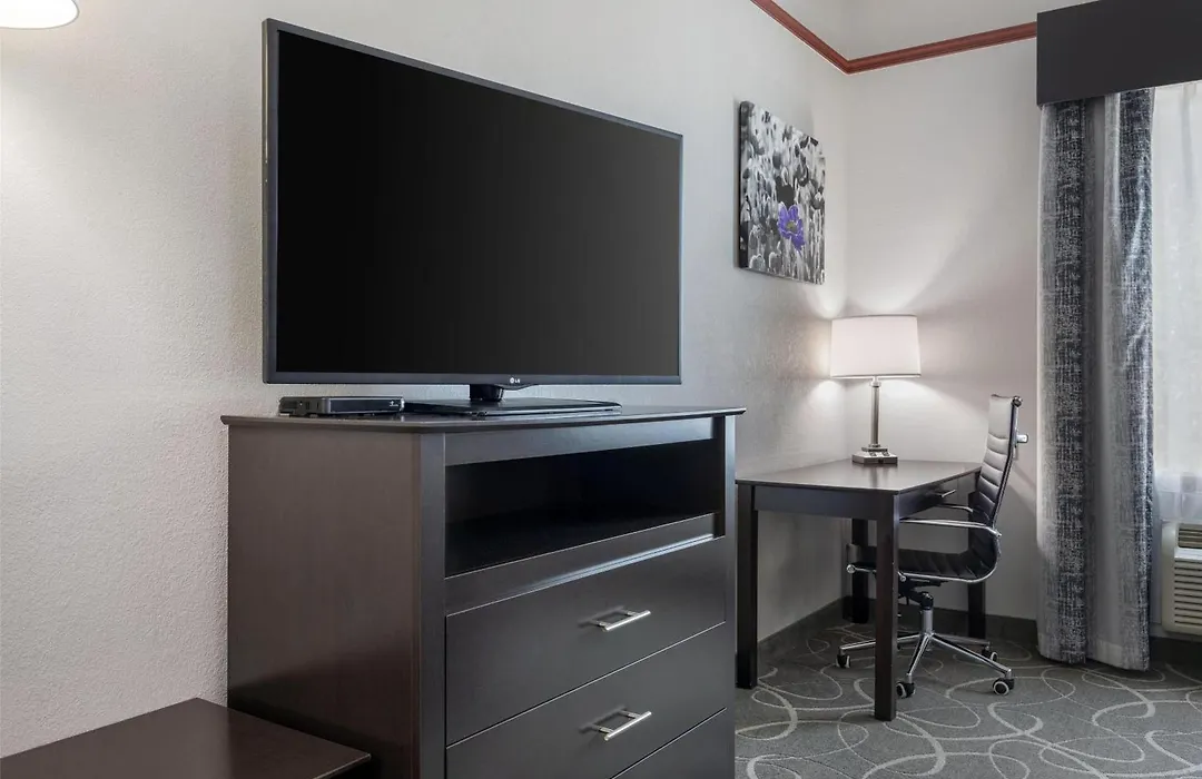 Best Western Limestone Inn And Suites-1
