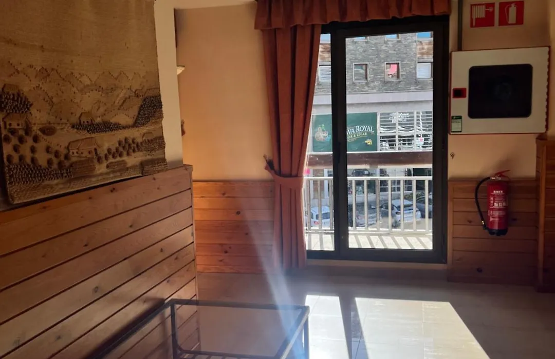 Petit Hotel-1