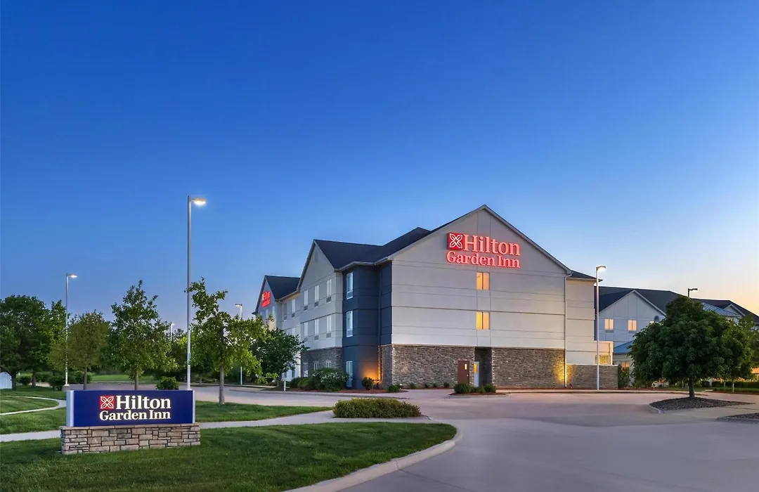 Hilton Garden Inn Ames-1