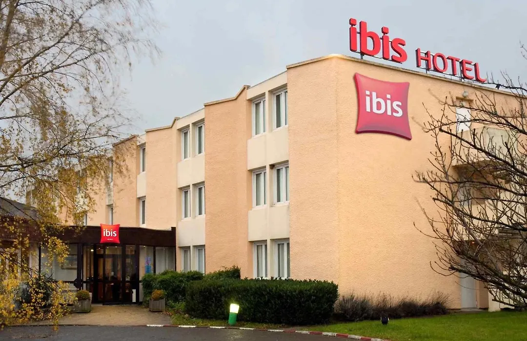 ibis Rambouillet-1