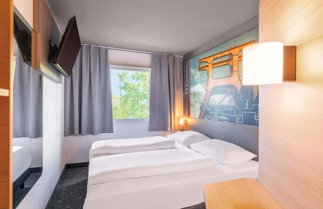B&B Hotel Essen-Nord-1