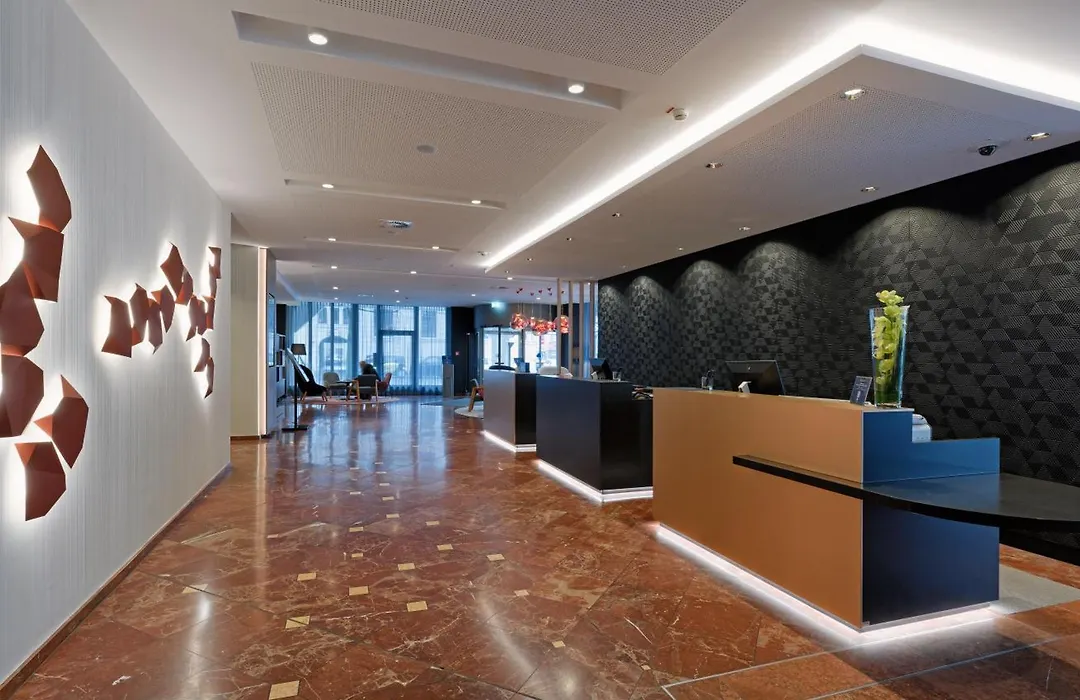 DoubleTree by Hilton Hannover Schweizerhof-1