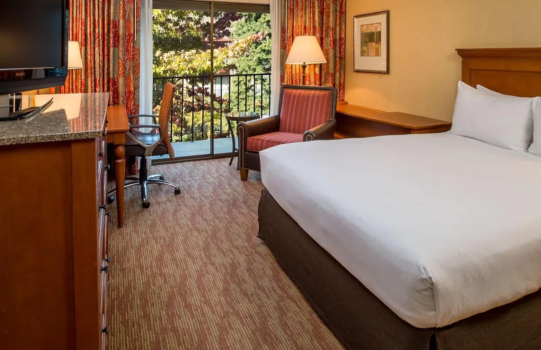 Doubletree By Hilton Seattle Airport-1