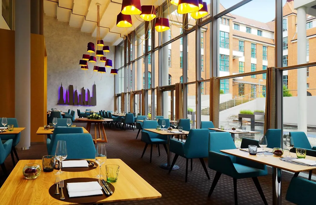 Sheraton Hannover Pelikan Hotel-1