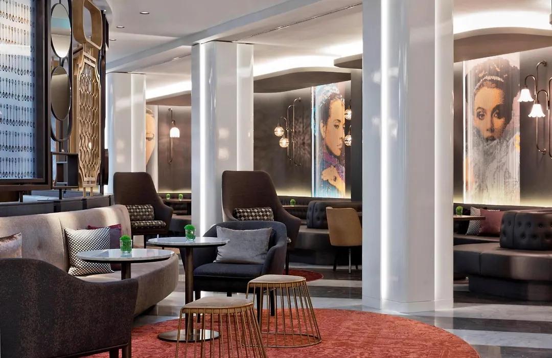 Renaissance Wien Hotel-1