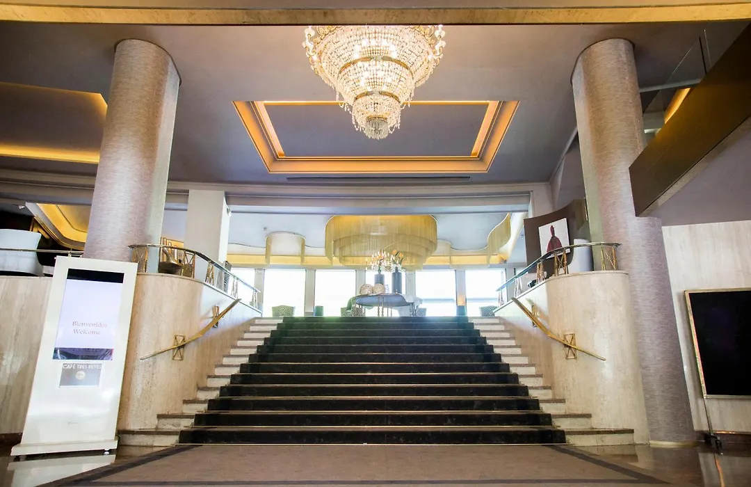 Hotel Tres Reyes Pamplona-1
