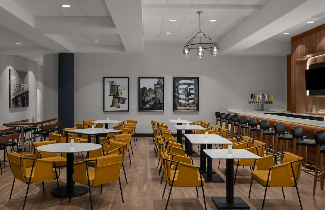 Courtyard By Marriott Pittsburgh University Center-1