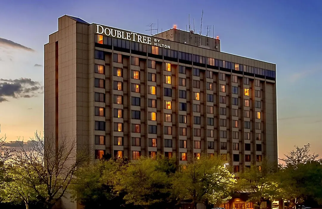 Doubletree By Hilton Hotel St. Louis - Chesterfield-1