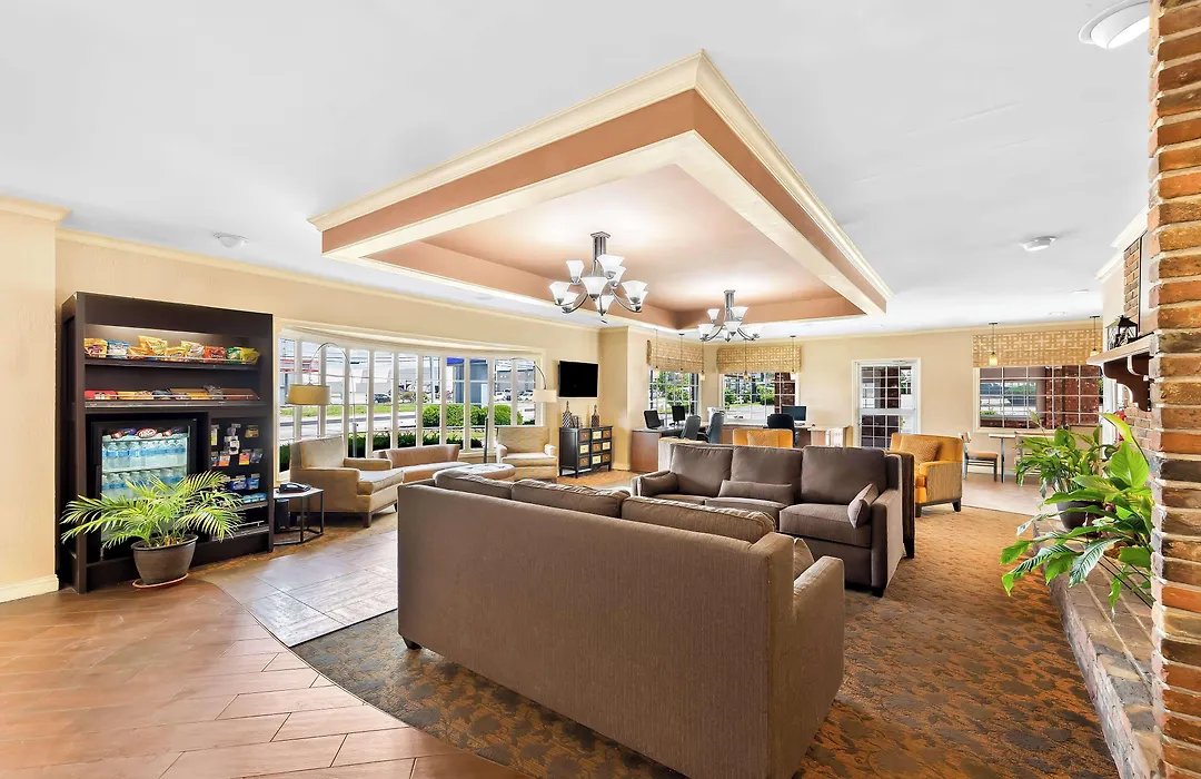 Best Western Coach House-1