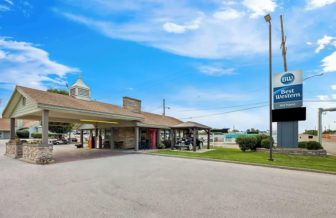 Best Western Route 66 Rail Haven-1
