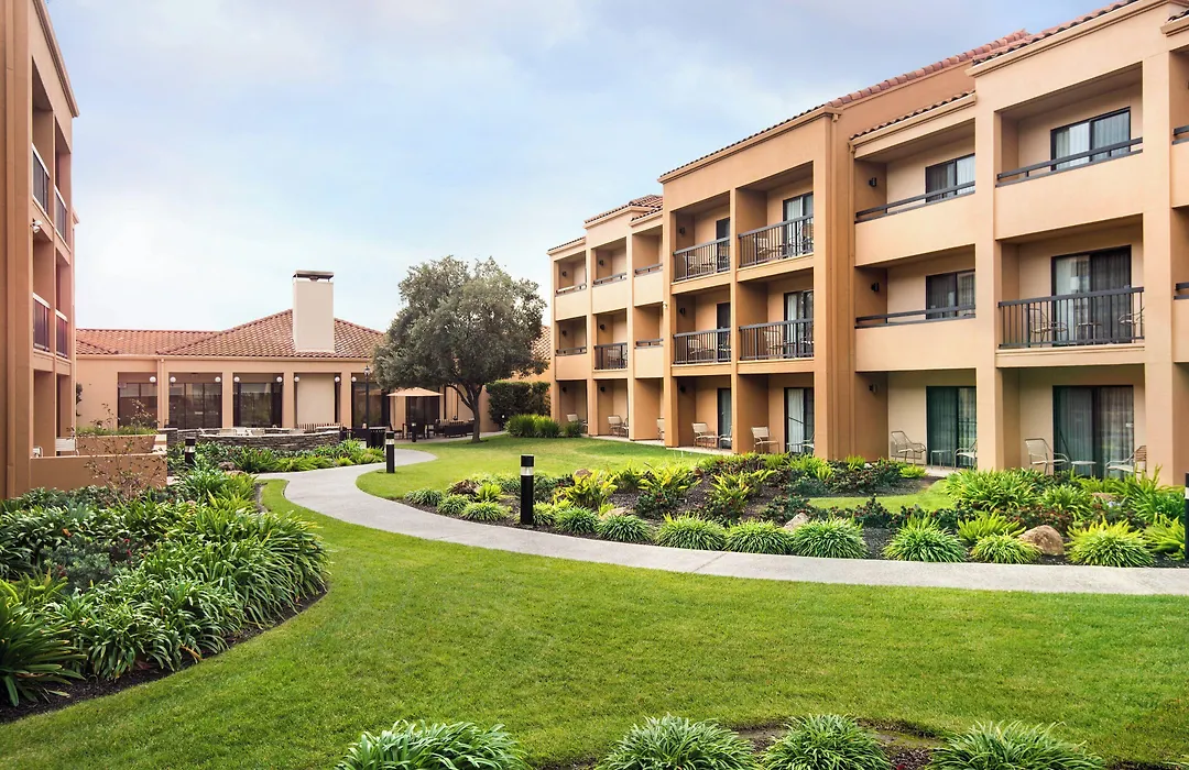 Courtyard Fremont Silicon Valley-1