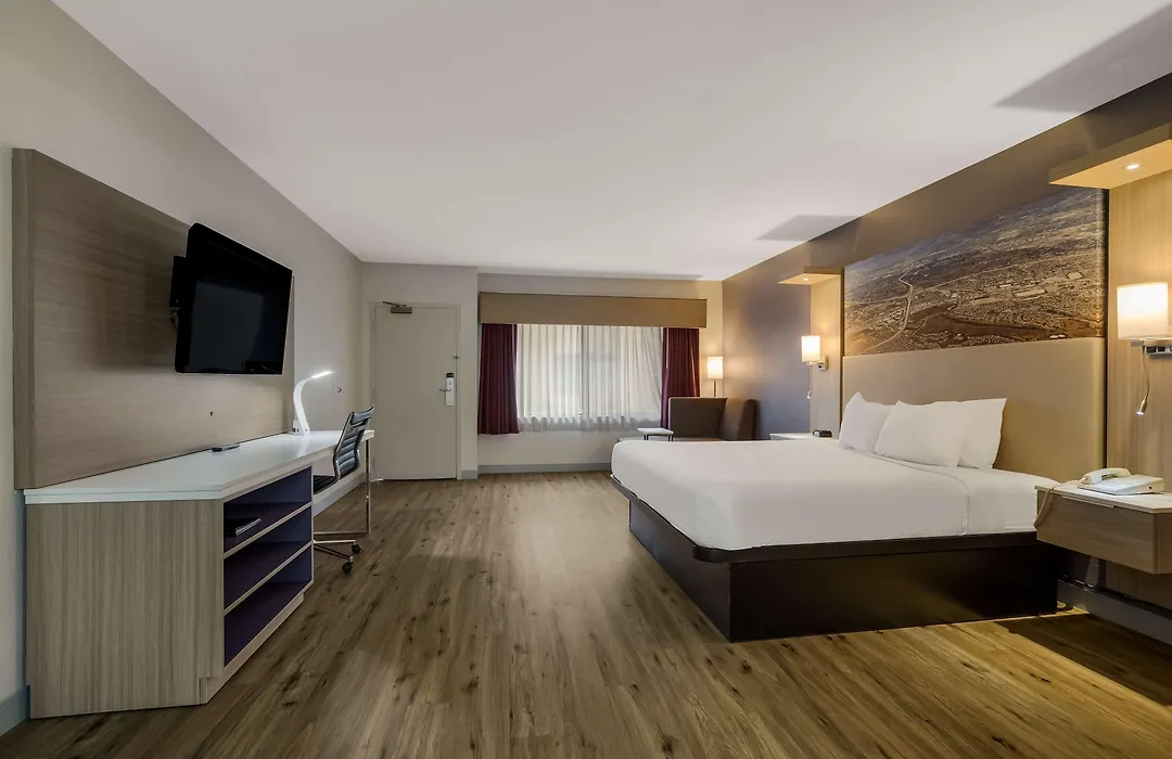 Best Western Diamond Bar Hotel & Suites-1