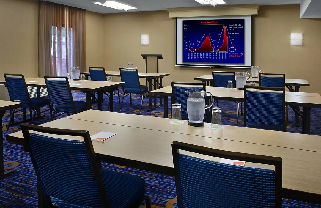 Courtyard By Marriott Hartford Windsor Airport-1