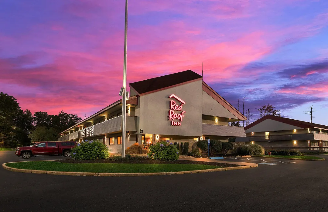 Red Roof Inn Salem-1