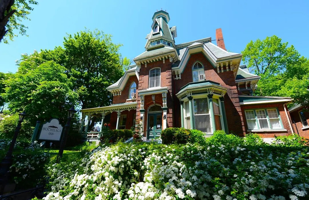 Hochelaga Inn-1