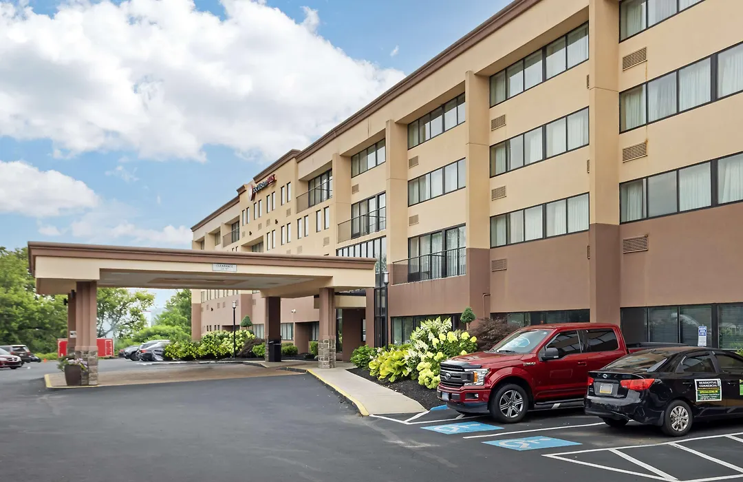 Best Western Plus Reading Inn & Suites-1