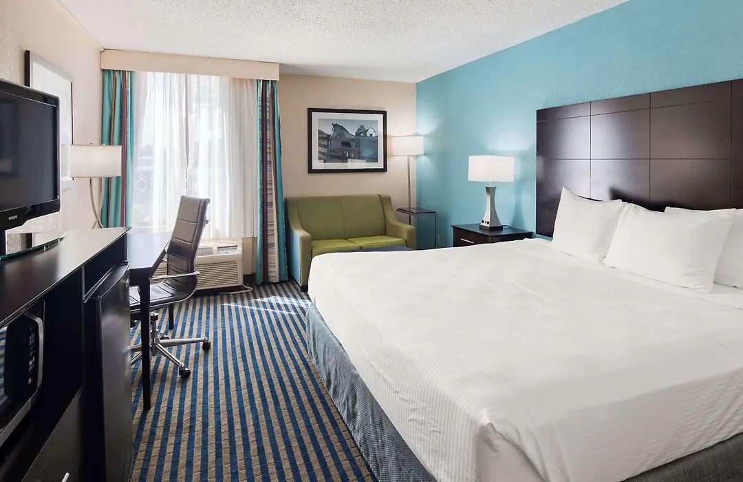 Best Western Leesburg-1