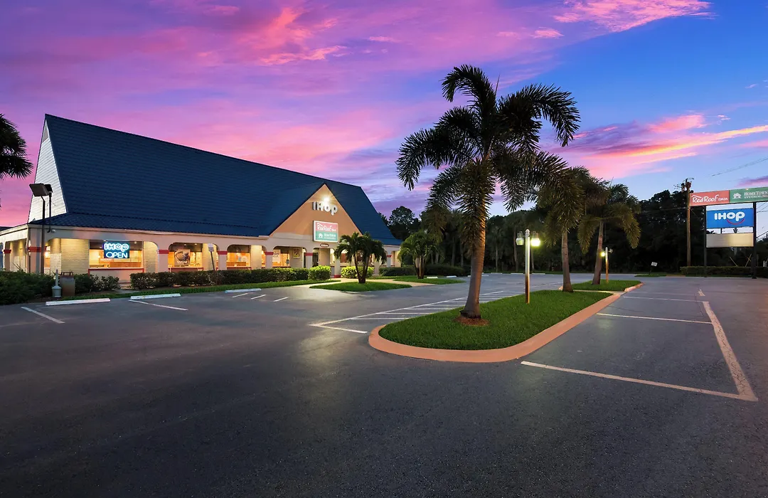 Red Roof Inn Vero Beach - I-95-1