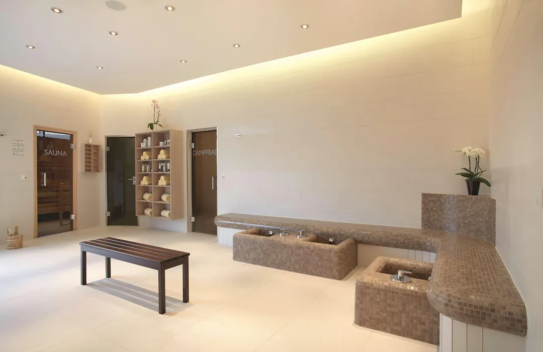 Radisson Blu Hotel, Hamburg-1